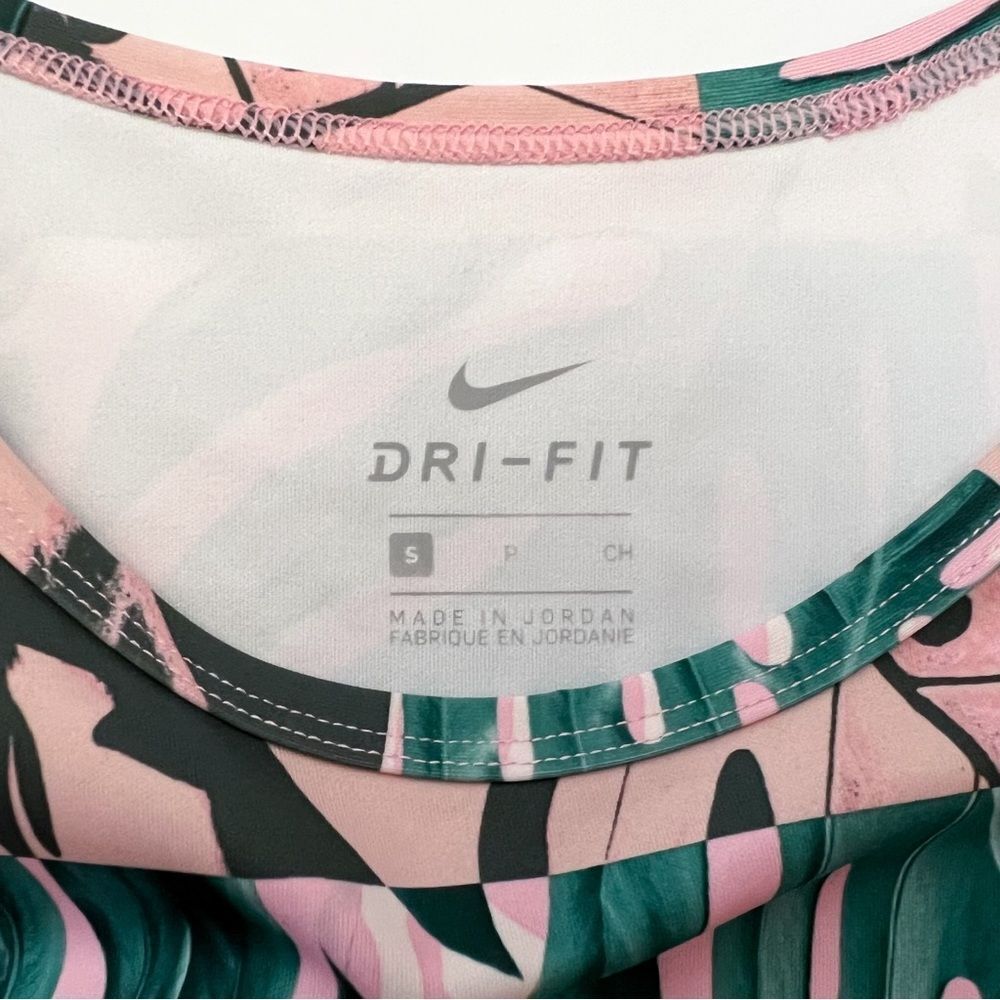 Nike Wide Neck Fast Tank Top - Picture 3 of 5